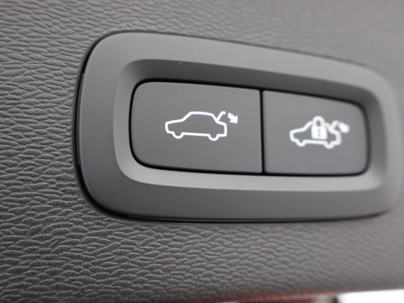 2025 (25) VOLVO C40 300kW Recharge Twin Ultimate 82kWh 5dr AWD Auto 5288927