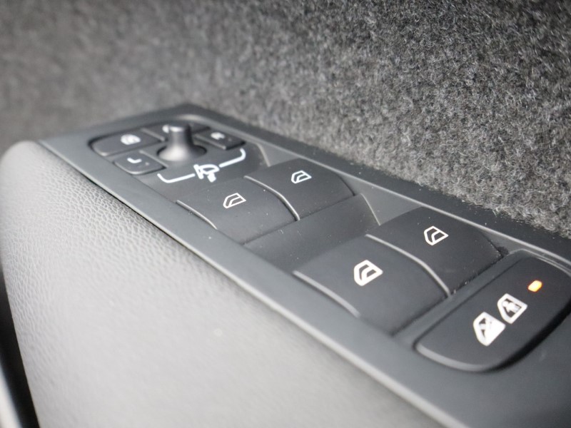 2025 (25) VOLVO C40 300kW Recharge Twin Ultimate 82kWh 5dr AWD Auto 5288939