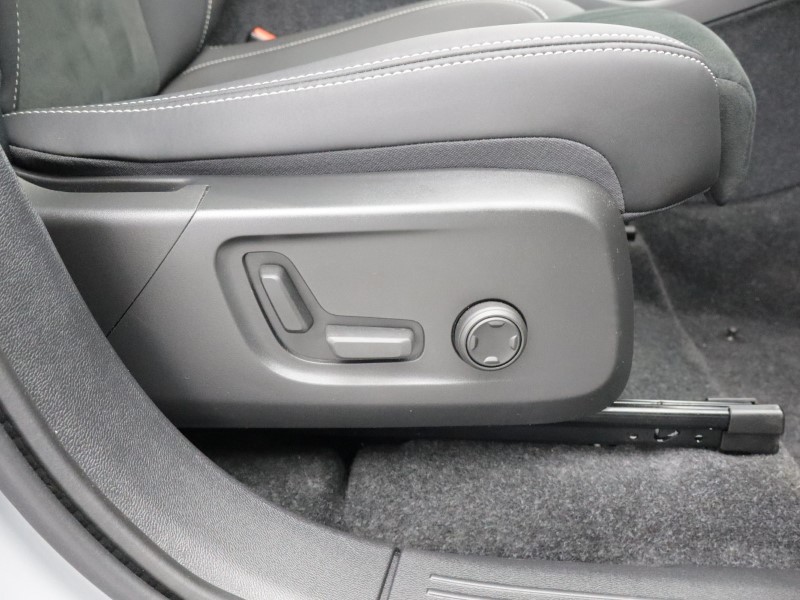 2025 (25) VOLVO C40 300kW Recharge Twin Ultimate 82kWh 5dr AWD Auto 5288943