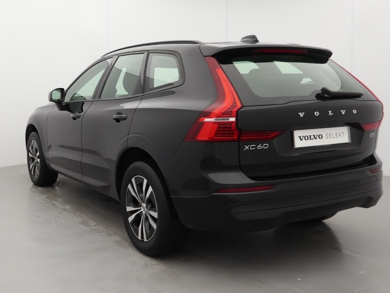 2022 (22) VOLVO XC60 2.0 B5P Core 5dr AWD Geartronic 5227752