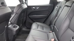 2022 (22) VOLVO XC60 2.0 B5P Core 5dr AWD Geartronic 5227771
