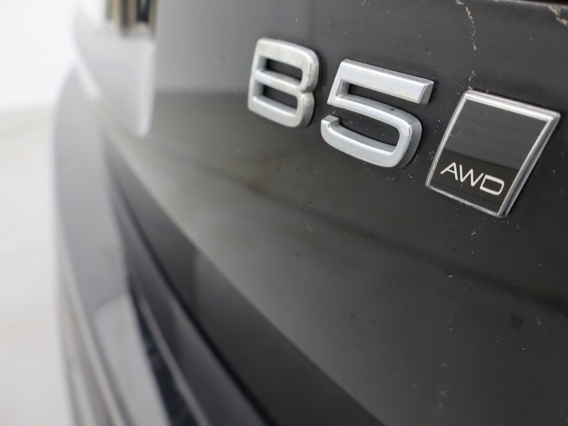 2022 (22) VOLVO XC60 2.0 B5P Core 5dr AWD Geartronic 5227763