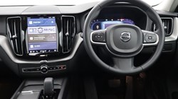 2022 (22) VOLVO XC60 2.0 B5P Core 5dr AWD Geartronic 5227789