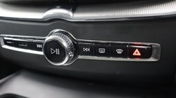 2022 (22) VOLVO XC60 2.0 B5P Core 5dr AWD Geartronic 5227800