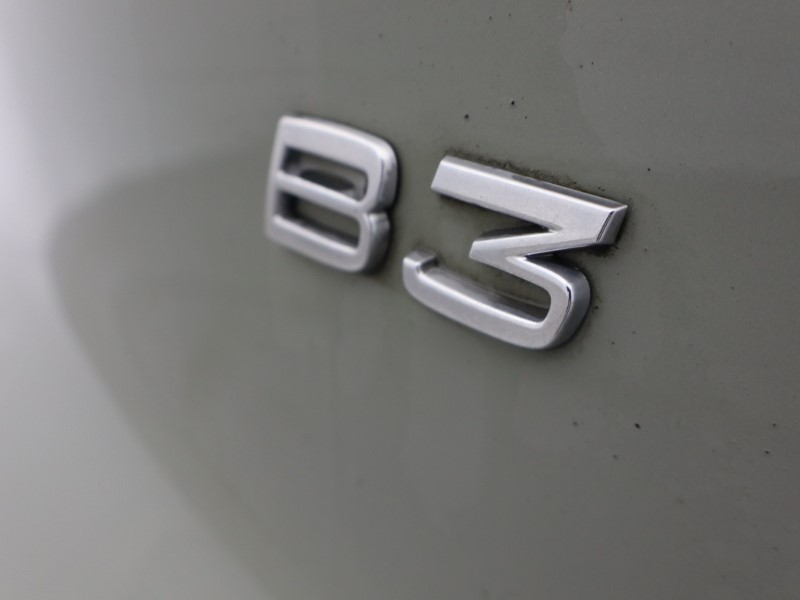 2023 (73) VOLVO XC40 2.0 B3P Plus Dark 5dr Auto 5229062