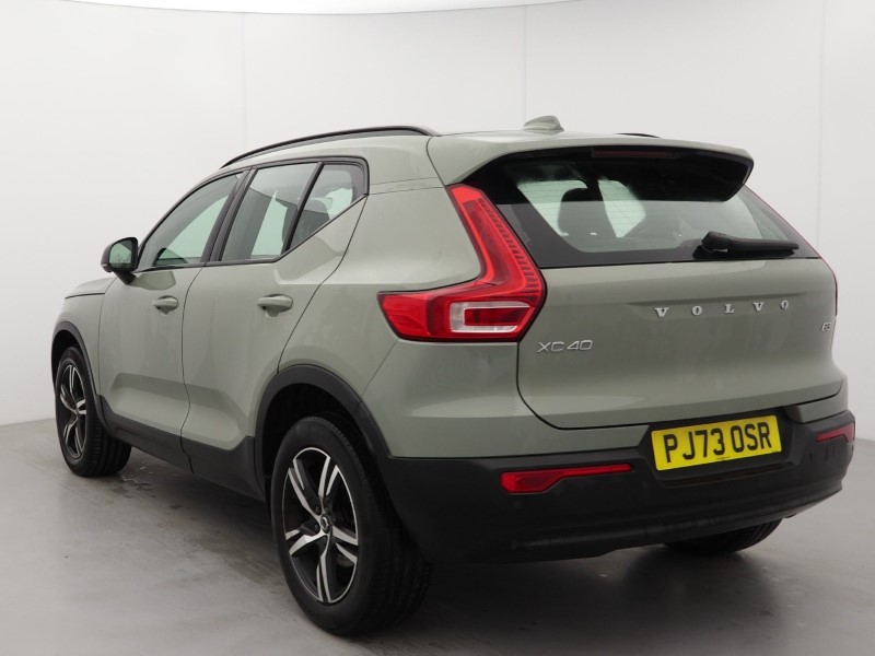 2023 (73) VOLVO XC40 2.0 B3P Plus Dark 5dr Auto 5229052