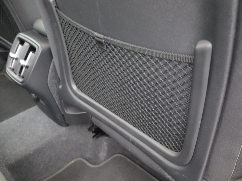 2023 (73) VOLVO XC40 2.0 B3P Plus Dark 5dr Auto 5229084