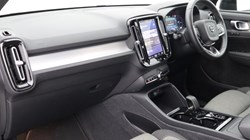 2023 (73) VOLVO XC40 2.0 B3P Plus Dark 5dr Auto 5229080