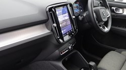2023 (73) VOLVO XC40 2.0 B3P Plus Dark 5dr Auto 5229081