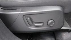 2023 (73) VOLVO XC40 2.0 B3P Plus Dark 5dr Auto 5229075