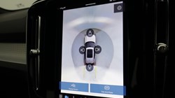 2023 (73) VOLVO XC40 2.0 B3P Plus Dark 5dr Auto 5229093