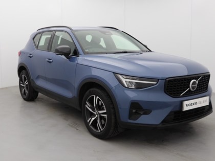 2023 (23) VOLVO XC40 2.0 B3P Plus Dark 5dr Auto