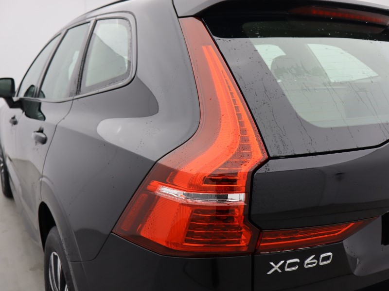 2024 (24) VOLVO XC60 2.0 B5P Plus Dark 5dr AWD Geartronic 5270766
