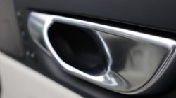 2024 (24) VOLVO XC60 2.0 B5P Plus Dark 5dr AWD Geartronic 5270780