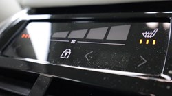 2024 (24) VOLVO XC60 2.0 B5P Plus Dark 5dr AWD Geartronic 5270795