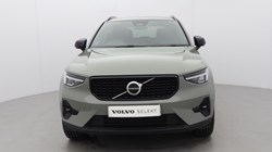 2025 (74) VOLVO XC40 2.0 B4P Plus Dark 5dr Auto 5339159