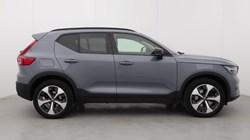 2023 (23) VOLVO XC40 2.0 B4P Ultimate Dark 5dr Auto 5254602