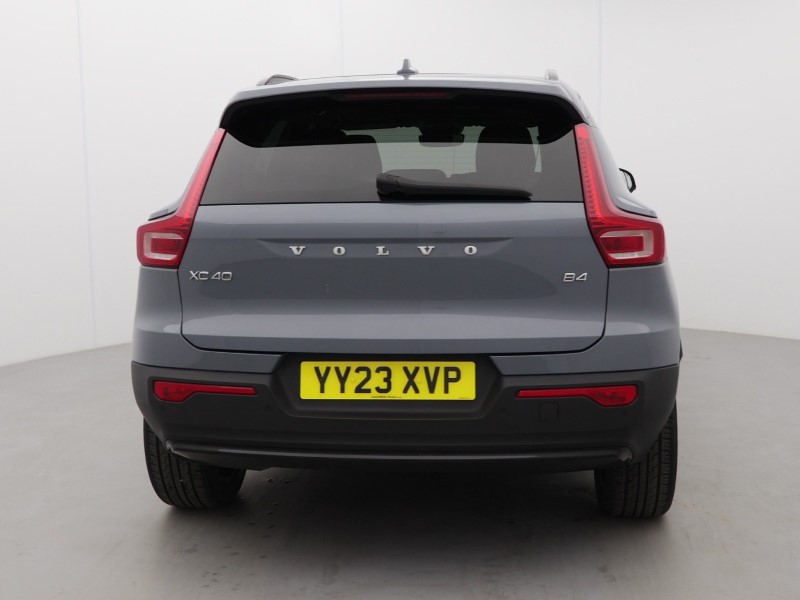2023 (23) VOLVO XC40 2.0 B4P Ultimate Dark 5dr Auto 5254600