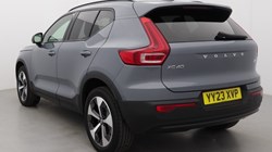 2023 (23) VOLVO XC40 2.0 B4P Ultimate Dark 5dr Auto 5254603