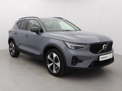 2023 (23) VOLVO XC40 2.0 B4P Ultimate Dark 5dr Auto