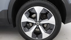 2023 (23) VOLVO XC40 2.0 B4P Ultimate Dark 5dr Auto 5254617
