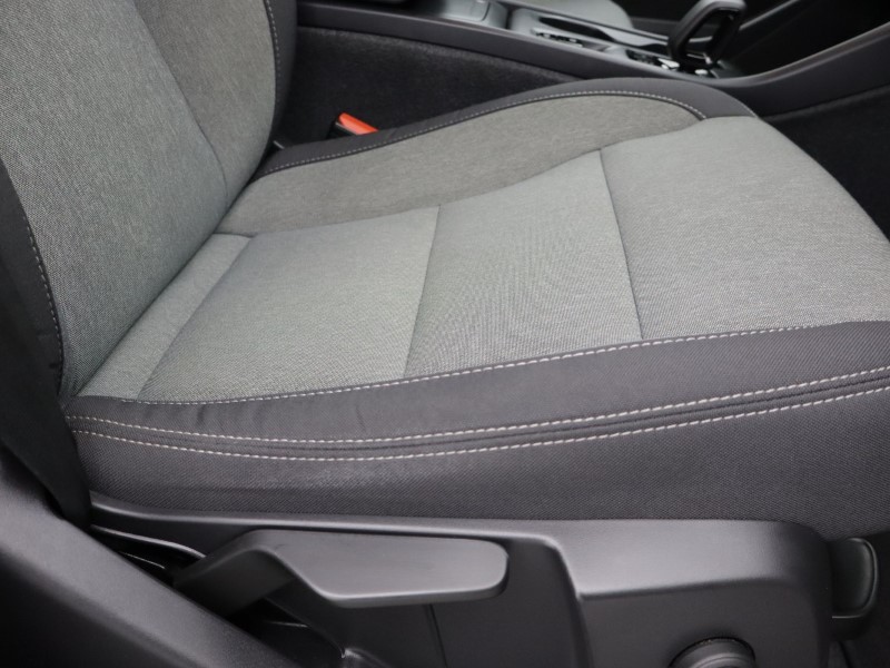 2023 (73) VOLVO XC40 2.0 B3P Core 5dr Auto 5273724