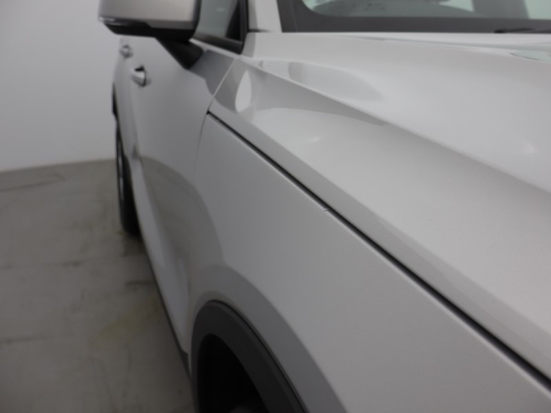 2023 (73) VOLVO XC40 2.0 B3P Core 5dr Auto 5273707