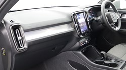2023 (73) VOLVO XC40 2.0 B3P Core 5dr Auto 5273728