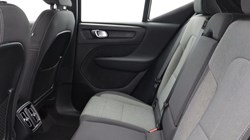 2023 (73) VOLVO XC40 2.0 B3P Core 5dr Auto 5273718