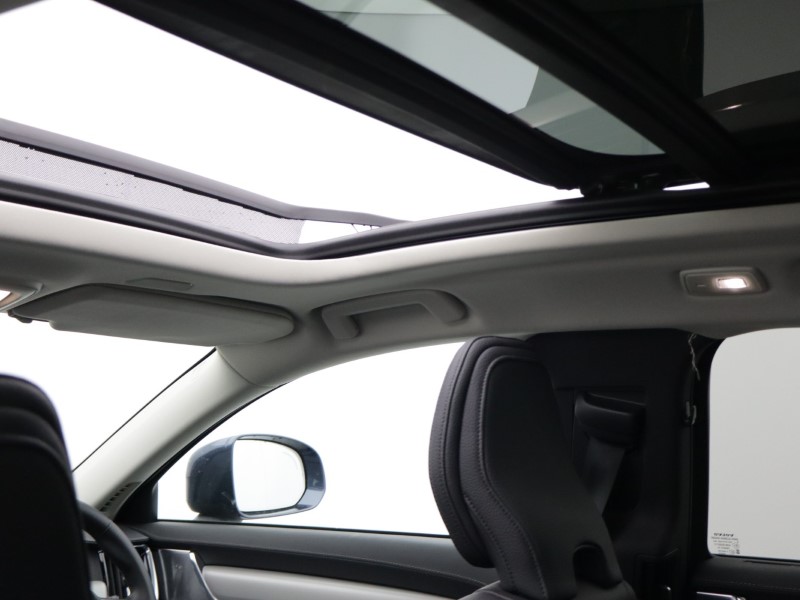 2023 (73) VOLVO V90 2.0 B6P Cross Country Ultimate 5dr AWD Auto 5265473