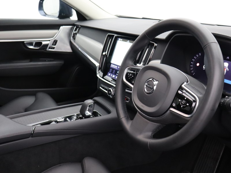 2023 (73) VOLVO V90 2.0 B6P Cross Country Ultimate 5dr AWD Auto 5265482