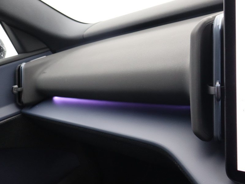 2025 (75) VOLVO EX30 200kW SM Extended Range Plus 69kWh 5dr Auto 5275251