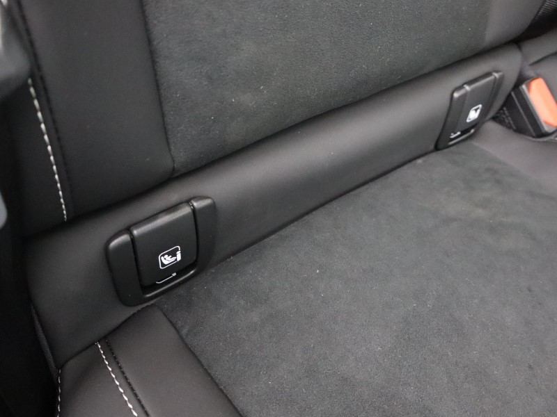 2025 (75) VOLVO XC40 2.0 B3P Plus Dark 5dr Auto 5274845