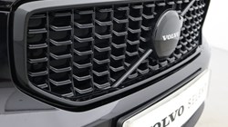 2025 (75) VOLVO XC40 2.0 B4P Plus Black Edition 5dr Auto 5280711