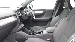 2025 (75) VOLVO XC40 2.0 B4P Plus Black Edition 5dr Auto 5280724