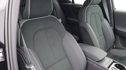 2025 (75) VOLVO XC40 2.0 B4P Plus Black Edition 5dr Auto 5280734