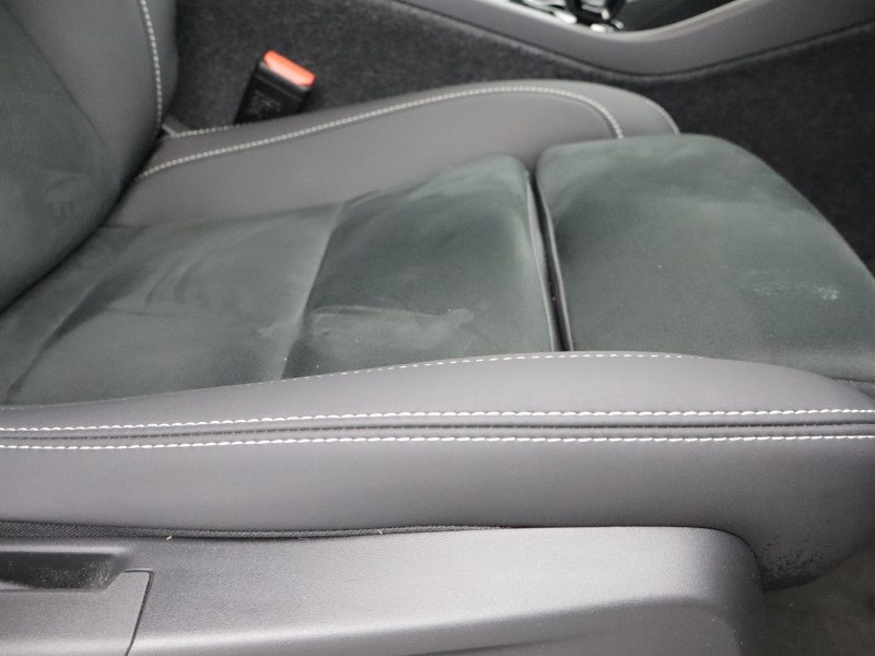 2025 (75) VOLVO XC40 2.0 B4P Plus Black Edition 5dr Auto 5280733