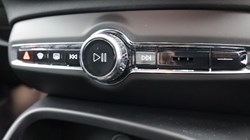 2025 (75) VOLVO XC40 2.0 B4P Plus Black Edition 5dr Auto 5280757