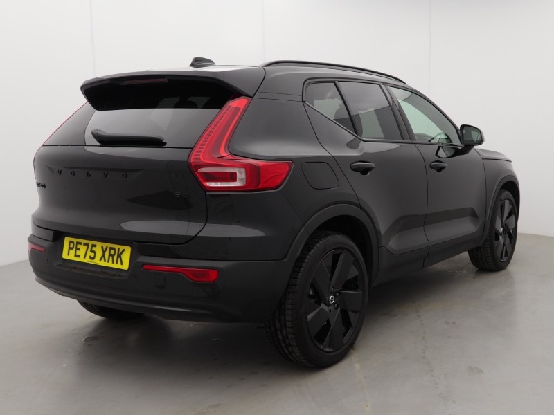 2025 (75) VOLVO XC40 2.0 B4P Plus Black Edition 5dr Auto 5280709