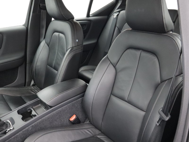 2021 (71) VOLVO XC40 1.5 T3 [163] Inscription 5dr 5316389