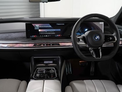  BMW I7 400kW xDrive60 M Sport 105.7kWh 4dr Auto