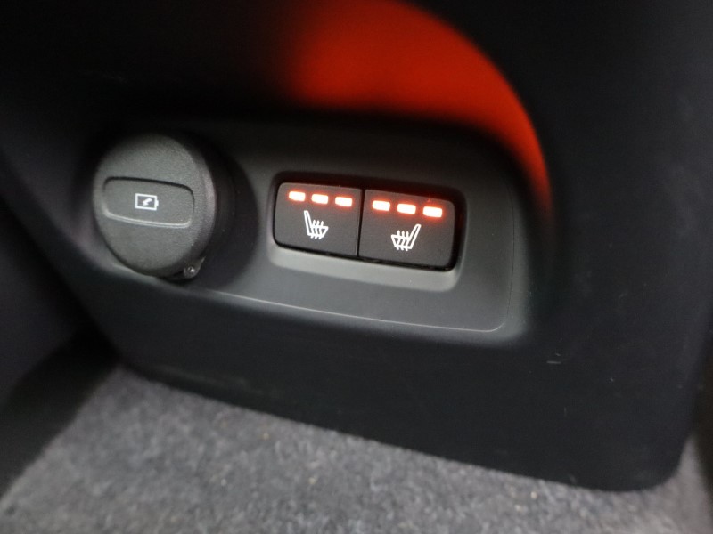 2023 (73) VOLVO XC40 2.0 B3P Plus Dark 5dr Auto 5353301