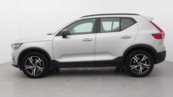 2023 (73) VOLVO XC40 2.0 B3P Plus Dark 5dr Auto 5353264