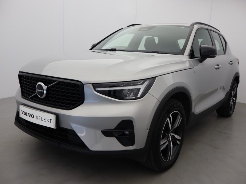 2023 (73) VOLVO XC40 2.0 B3P Plus Dark 5dr Auto 5353270