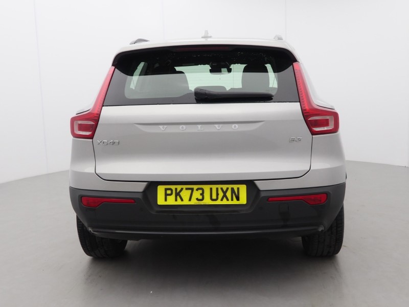2023 (73) VOLVO XC40 2.0 B3P Plus Dark 5dr Auto 5353263