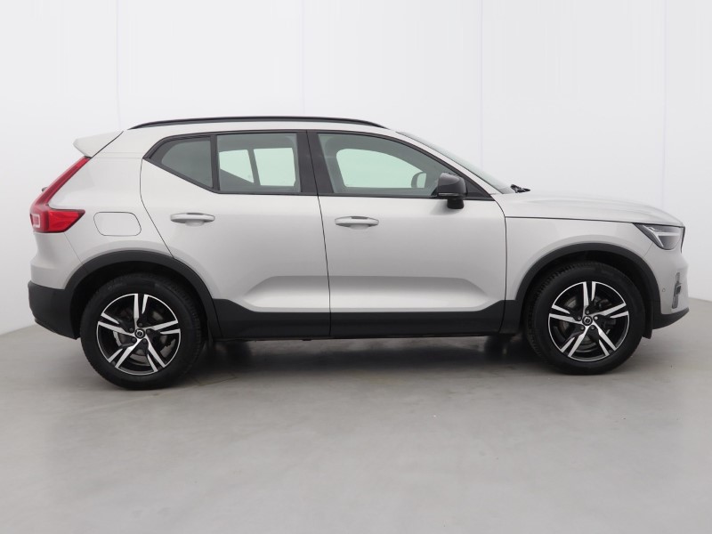 2023 (73) VOLVO XC40 2.0 B3P Plus Dark 5dr Auto 5353265