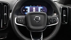 2023 (73) VOLVO XC40 2.0 B3P Plus Dark 5dr Auto 5353303