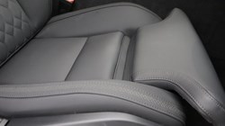 2025 (25) VOLVO XC60 2.0 B5P Plus Dark 5dr AWD Geartronic 5351802