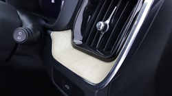 2025 (25) VOLVO XC60 2.0 B5P Plus Dark 5dr AWD Geartronic 5351800