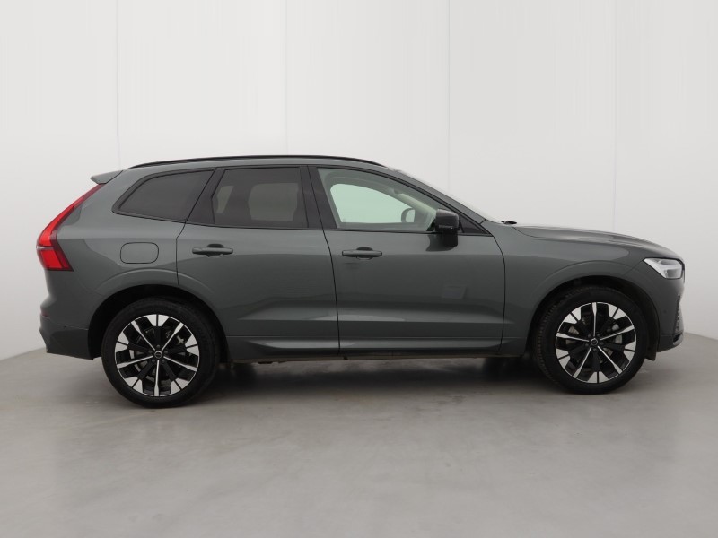 2025 (25) VOLVO XC60 2.0 B5P Plus Dark 5dr AWD Geartronic 5351771